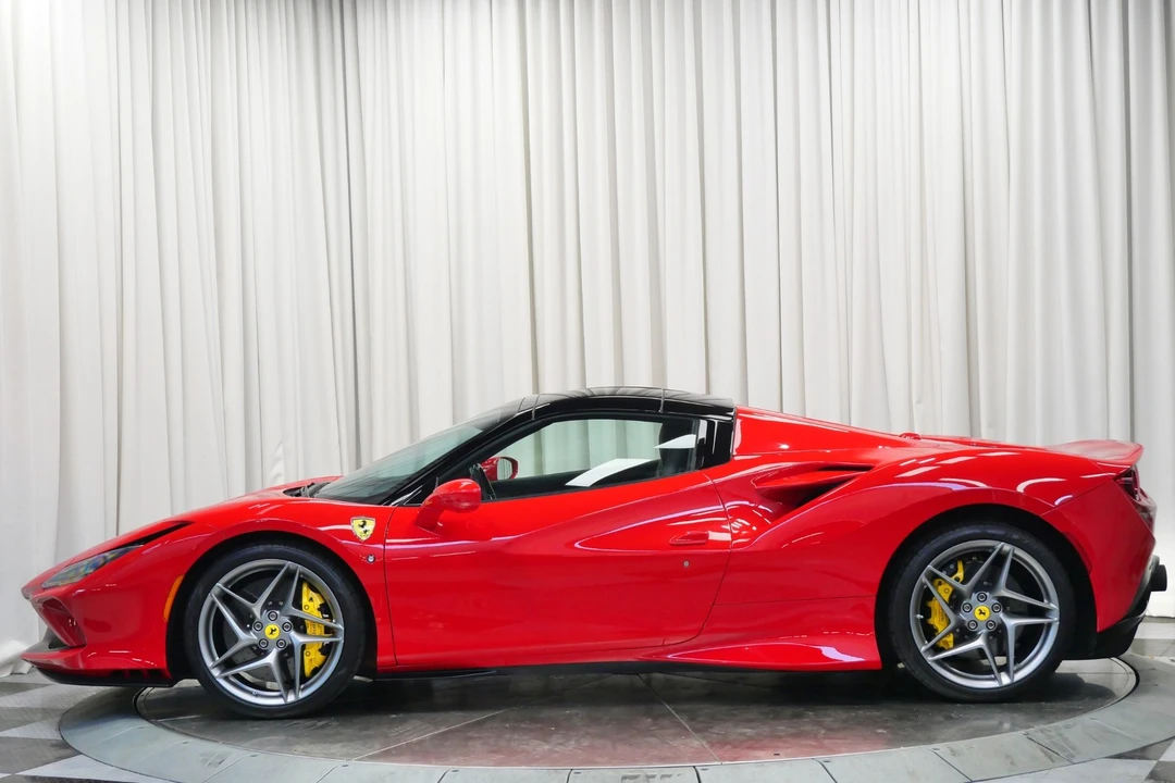2022 Ferrari F8 Spider - Image 6 of 12
