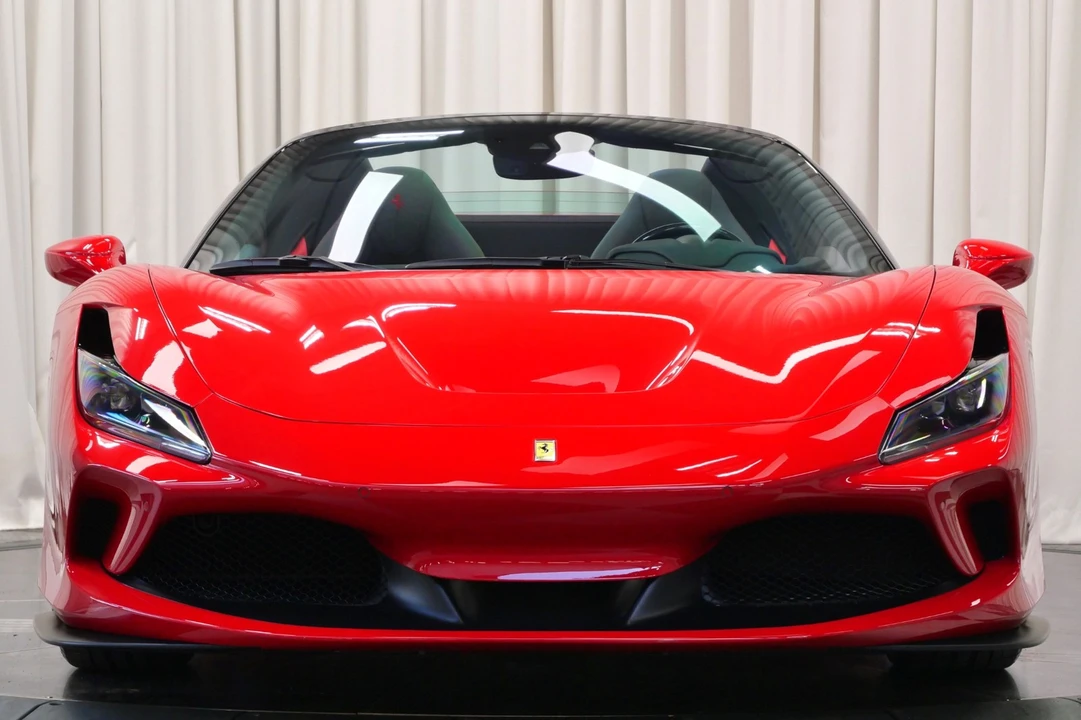 2022 Ferrari F8 Spider - Image 4 of 12