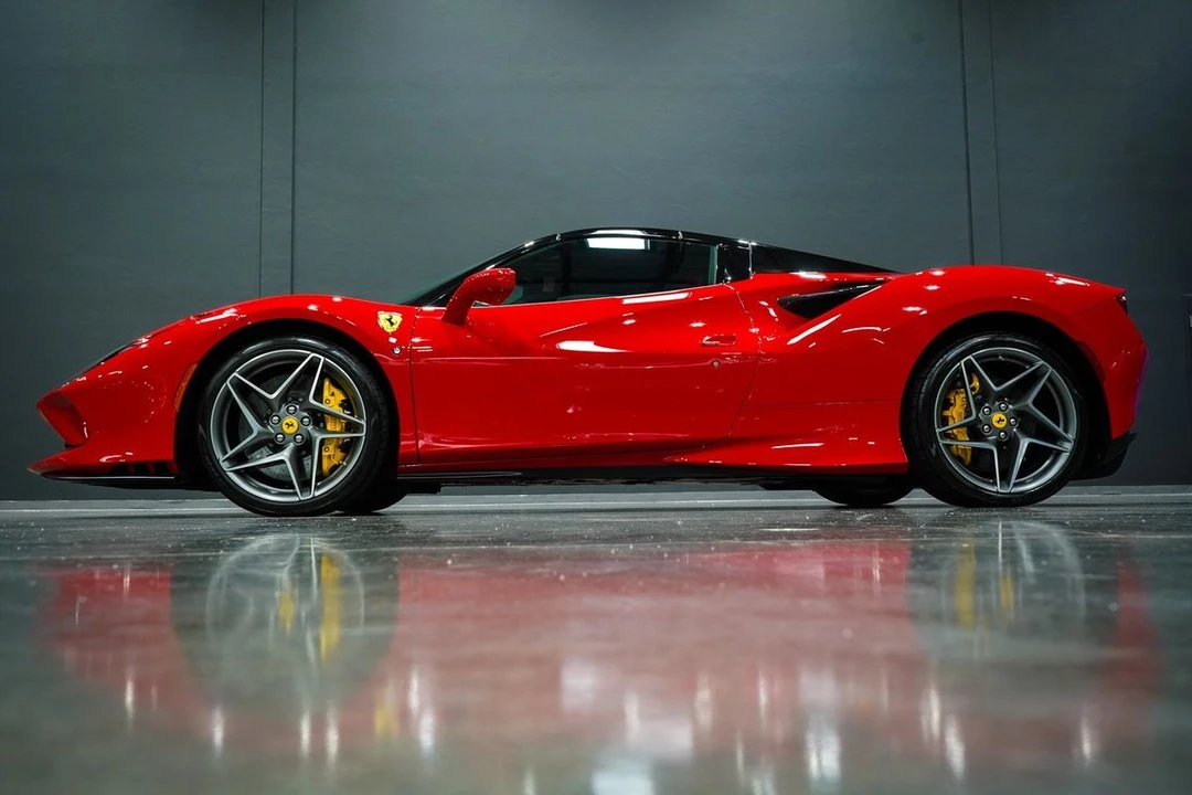 2022 Ferrari F8 Spider - Image 19 of 31