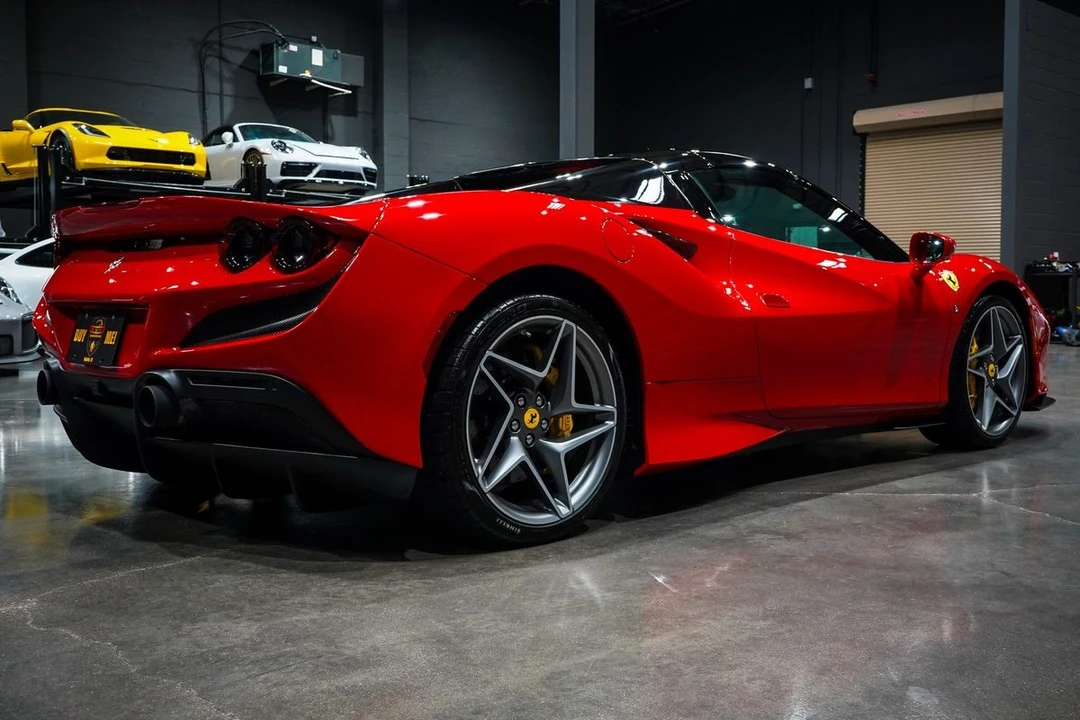 2022 Ferrari F8 Spider - Image 22 of 31