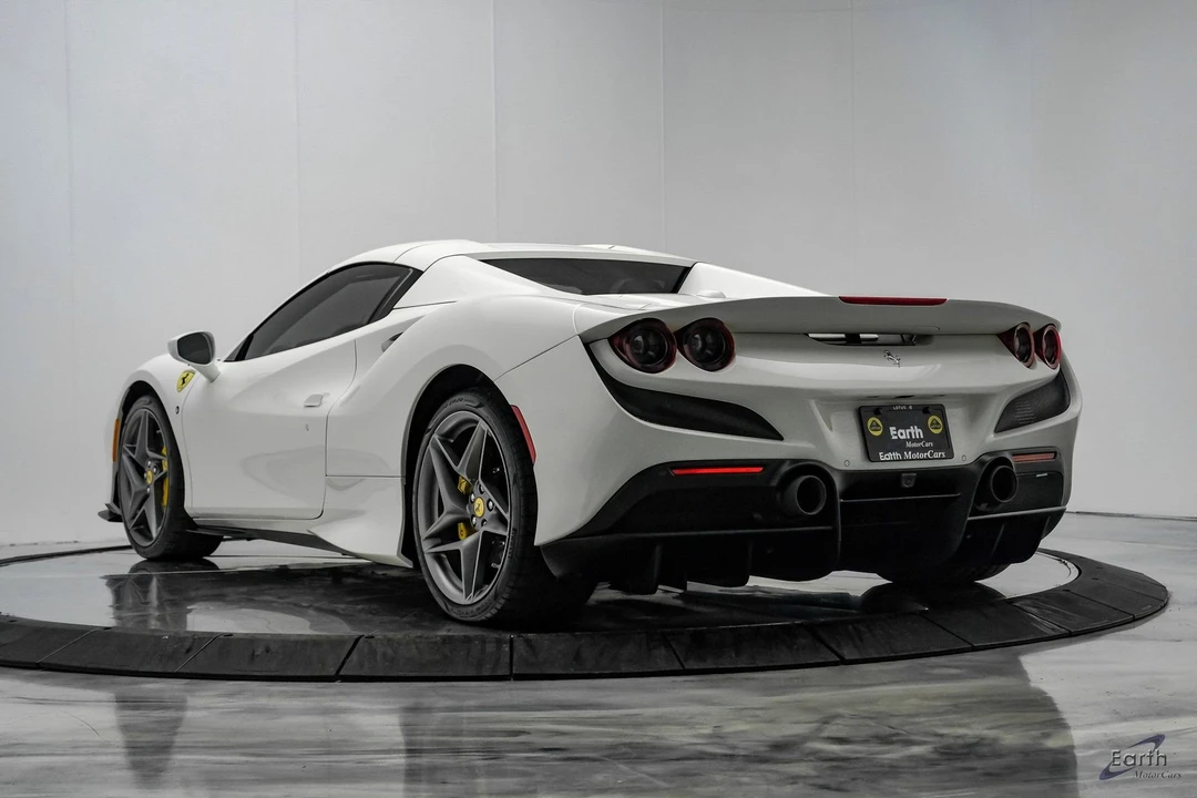 2022 Ferrari F8 Spider - Image 19 of 21
