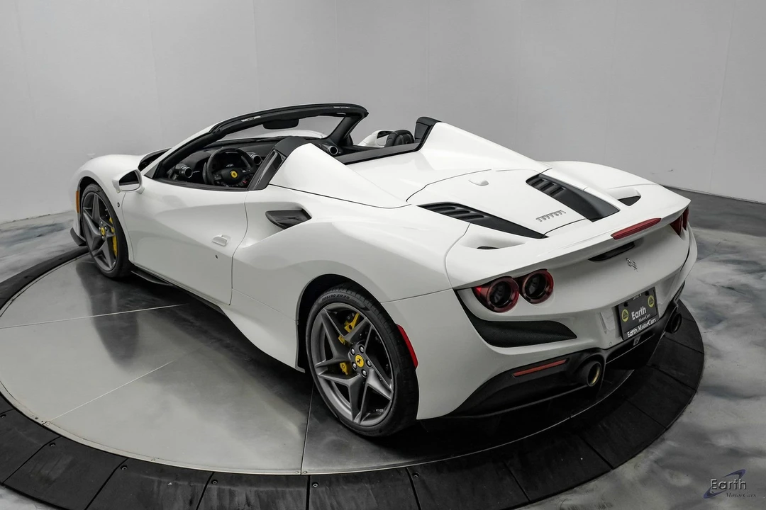 2022 Ferrari F8 Spider - Image 20 of 21