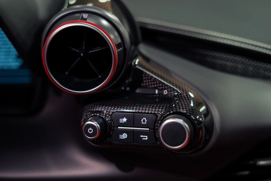 2022 Ferrari F8 Spider - Image 16 of 31