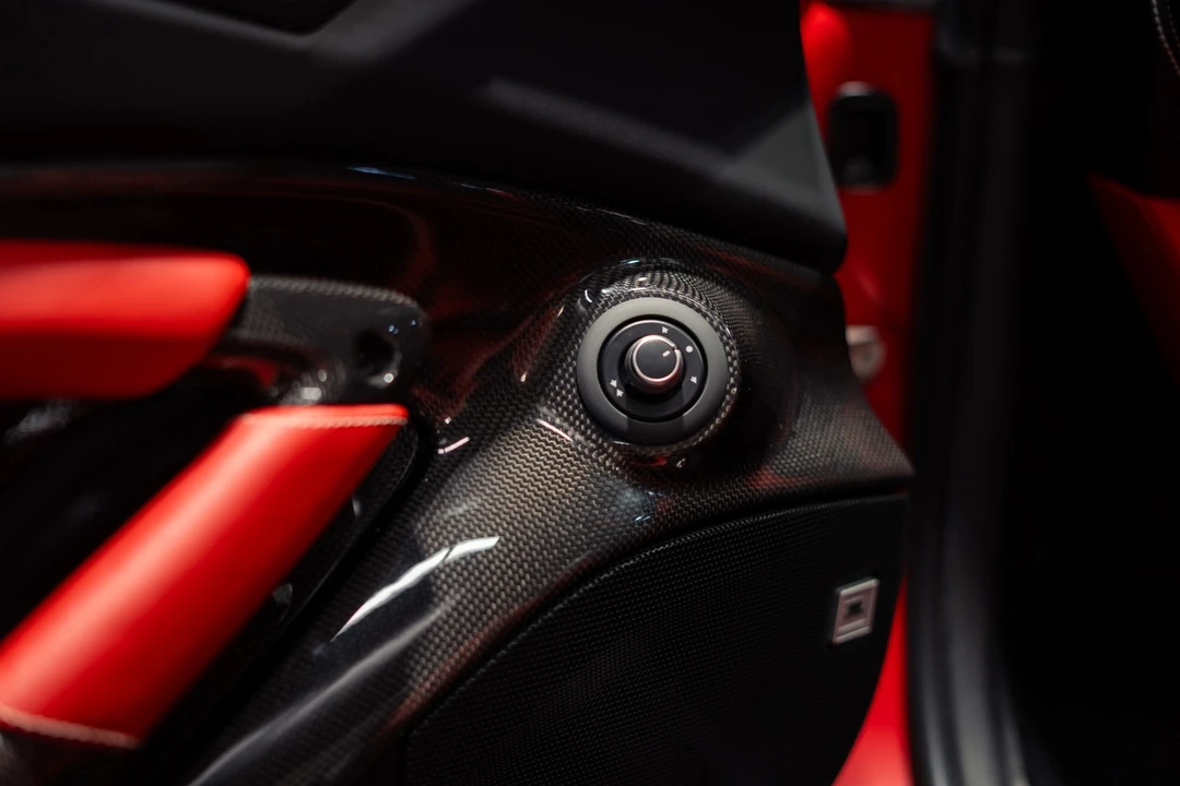 2022 Ferrari F8 Spider - Image 23 of 31