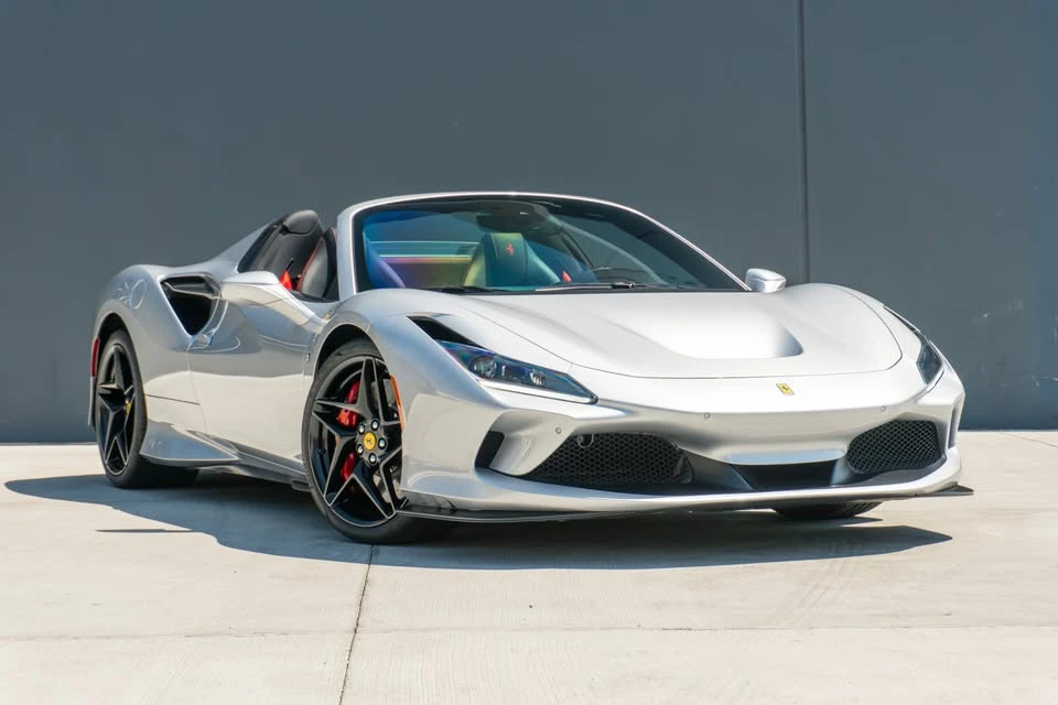 2022 Ferrari F8 Spider - Image 5 of 20