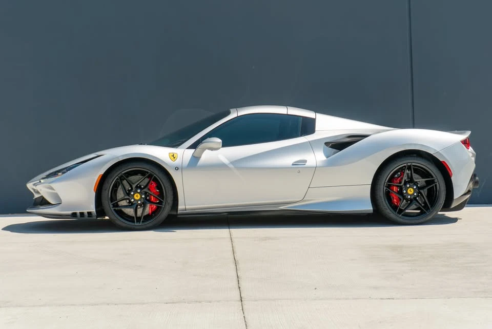2022 Ferrari F8 Spider - Image 2 of 20