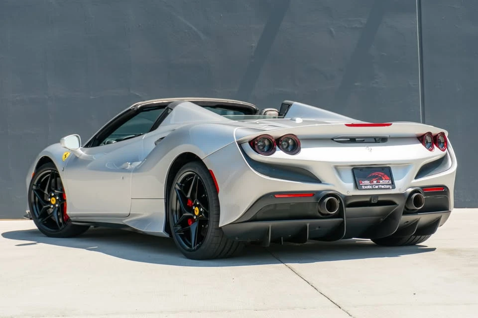 2022 Ferrari F8 Spider - Image 9 of 20
