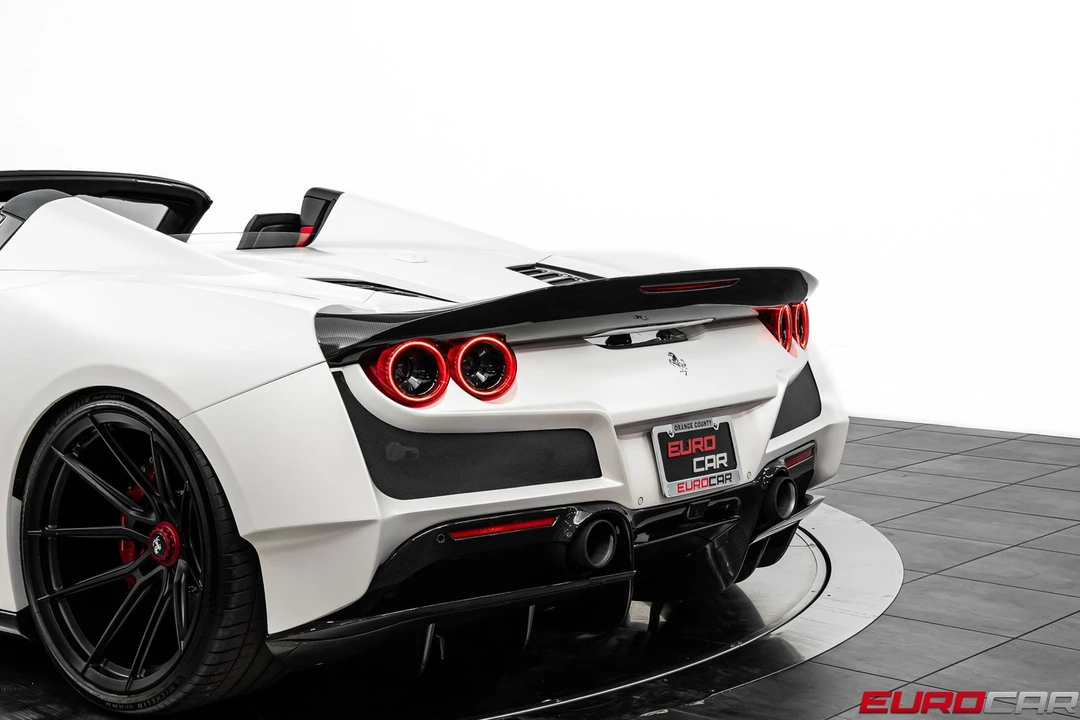 2022 Ferrari F8 Spider - Image 27 of 31