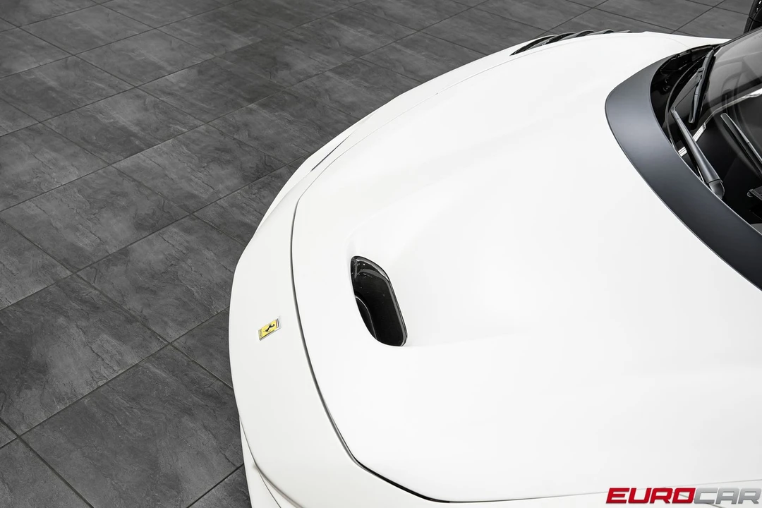 2022 Ferrari F8 Spider - Image 12 of 31
