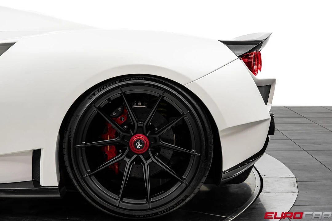 2022 Ferrari F8 Spider - Image 26 of 31
