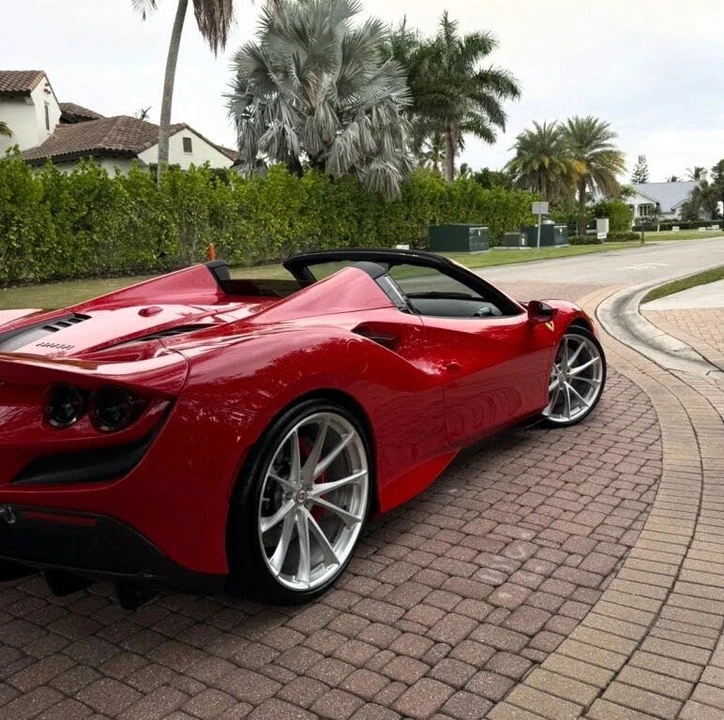 2022 Ferrari F8 Spider - Image 3 of 31