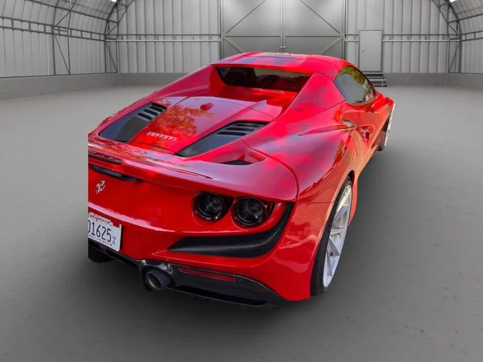 2022 Ferrari F8 Spider - Image 17 of 31