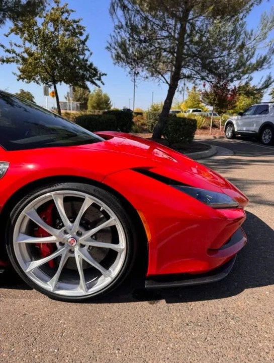 2022 Ferrari F8 Spider - Image 7 of 31