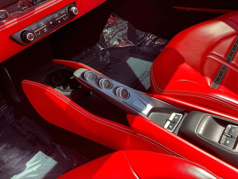2022 Ferrari F8 Spider - Image 16 of 30