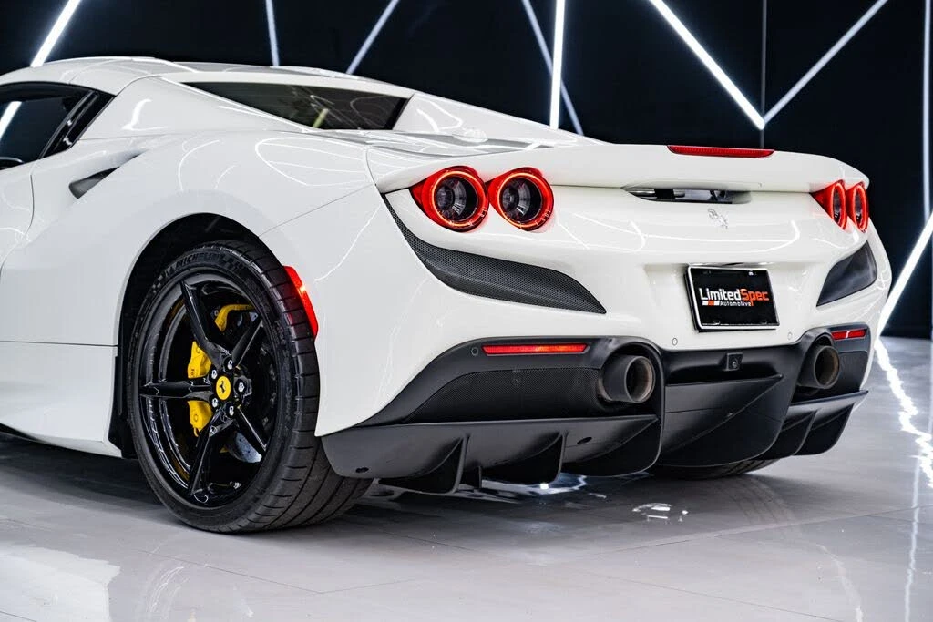2022 Ferrari F8 Spider - Image 24 of 31