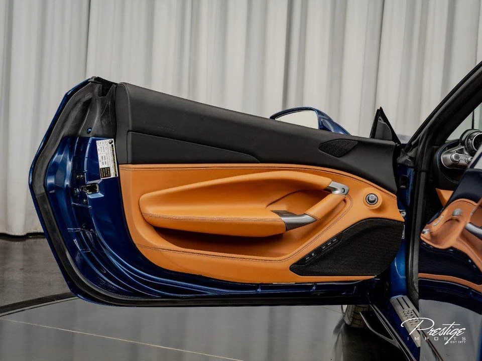 2022 Ferrari F8 Spider - Image 28 of 31