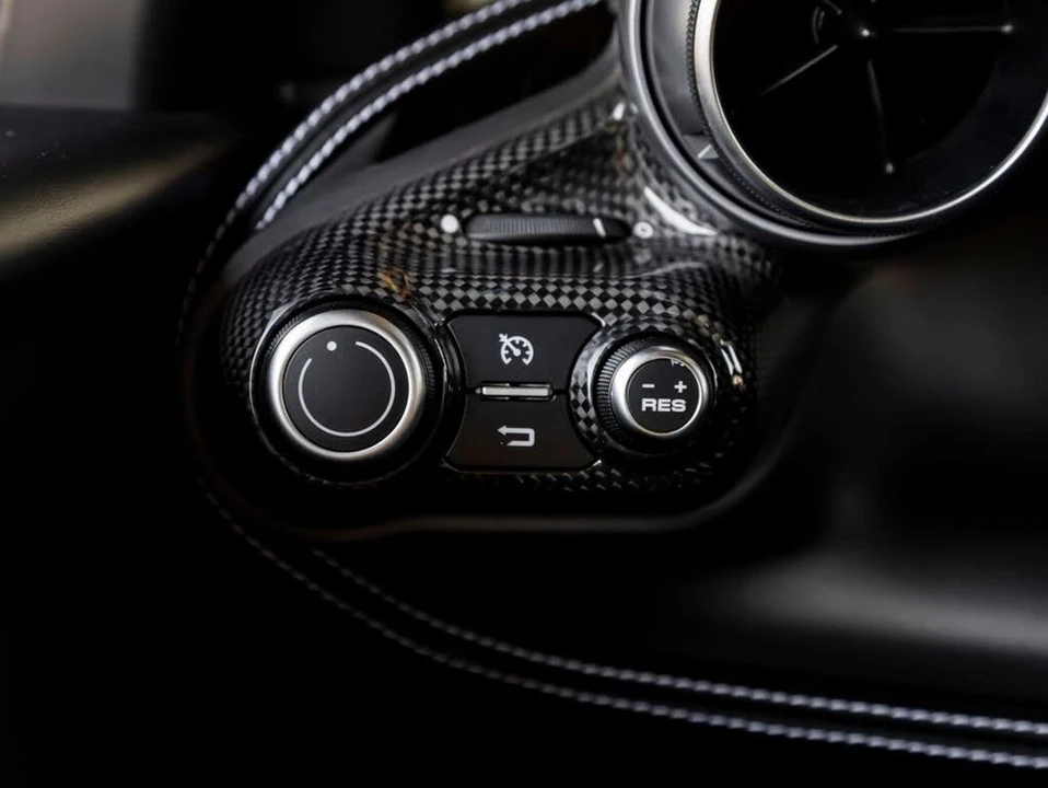 2022 Ferrari F8 Spider - Image 31 of 31
