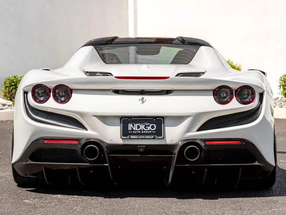 2022 Ferrari F8 Spider - Image 12 of 31