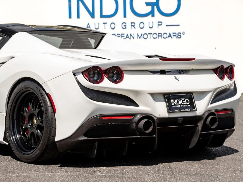 2022 Ferrari F8 Spider - Image 14 of 31