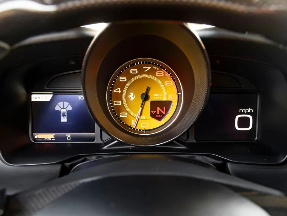2022 Ferrari F8 Spider - Image 22 of 31