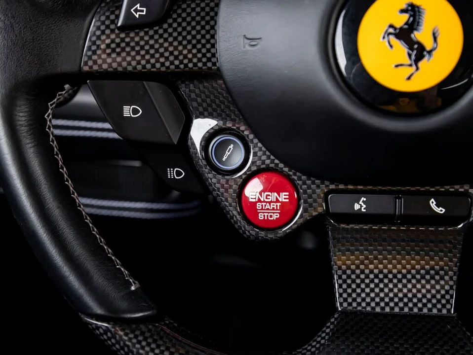 2022 Ferrari F8 Spider - Image 24 of 31