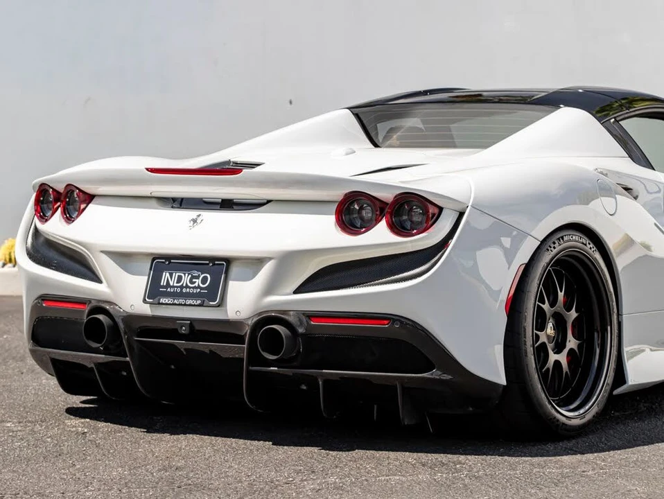 2022 Ferrari F8 Spider - Image 11 of 31