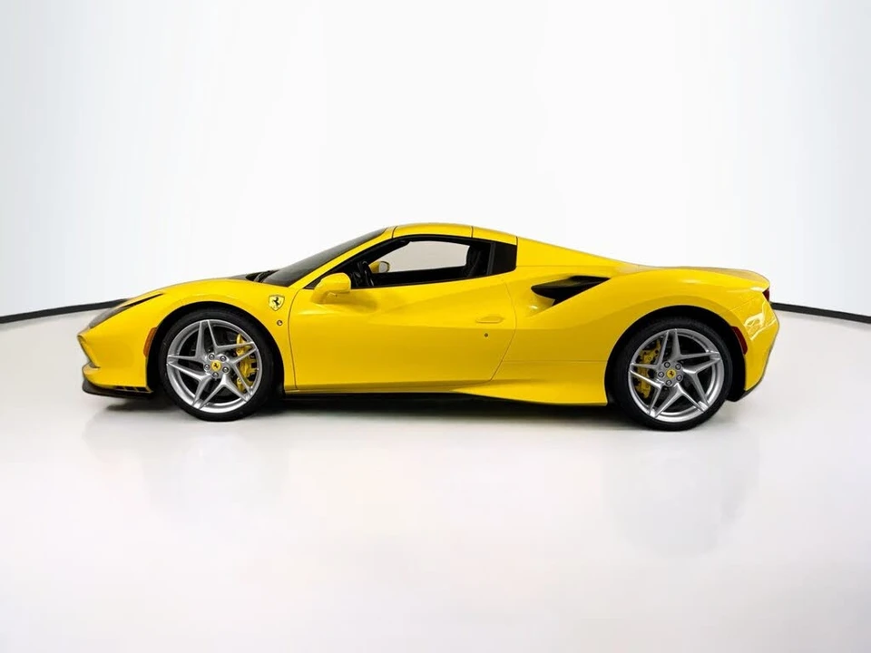 2022 Ferrari F8 Spider - Image 4 of 6