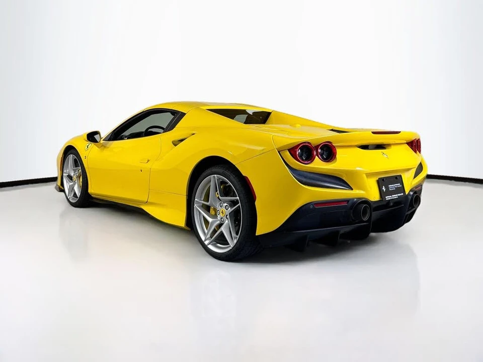2022 Ferrari F8 Spider - Image 5 of 6