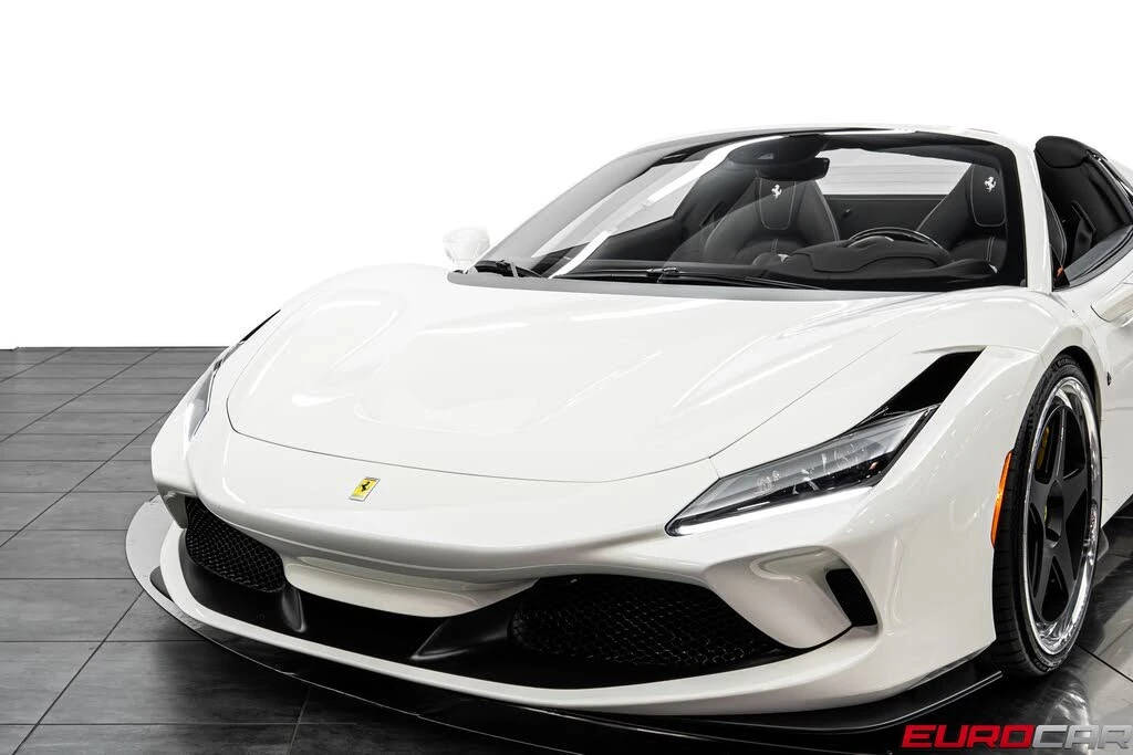 2022 Ferrari F8 Spider - Image 16 of 31