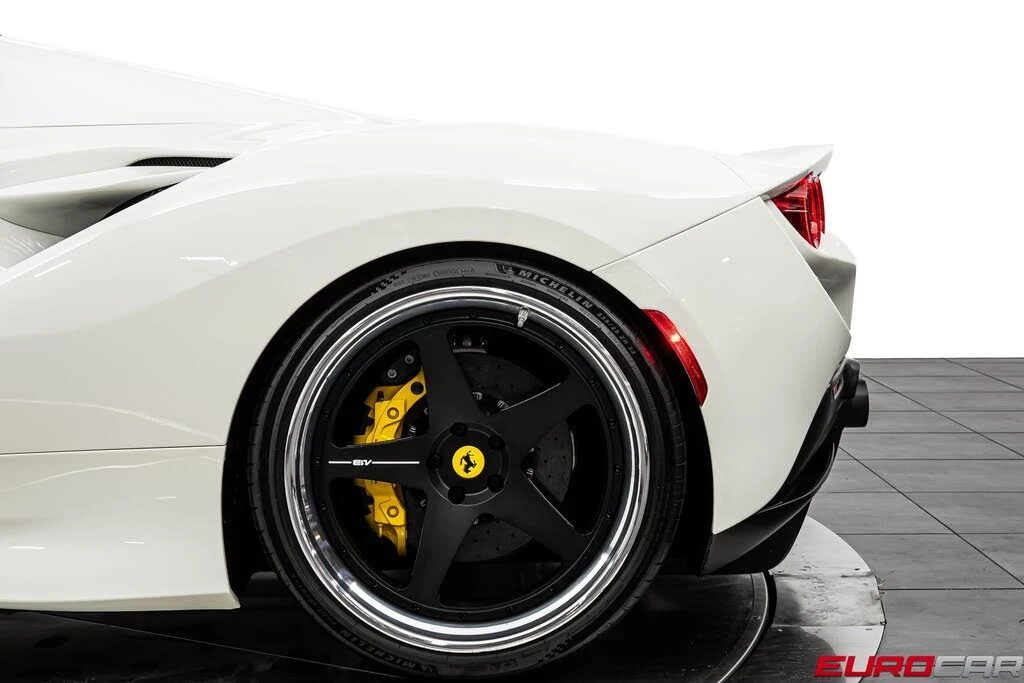 2022 Ferrari F8 Spider - Image 19 of 31