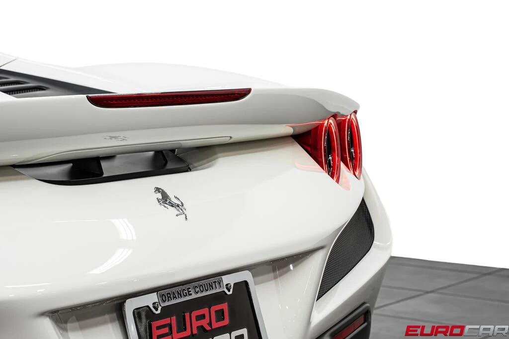 2022 Ferrari F8 Spider - Image 23 of 31