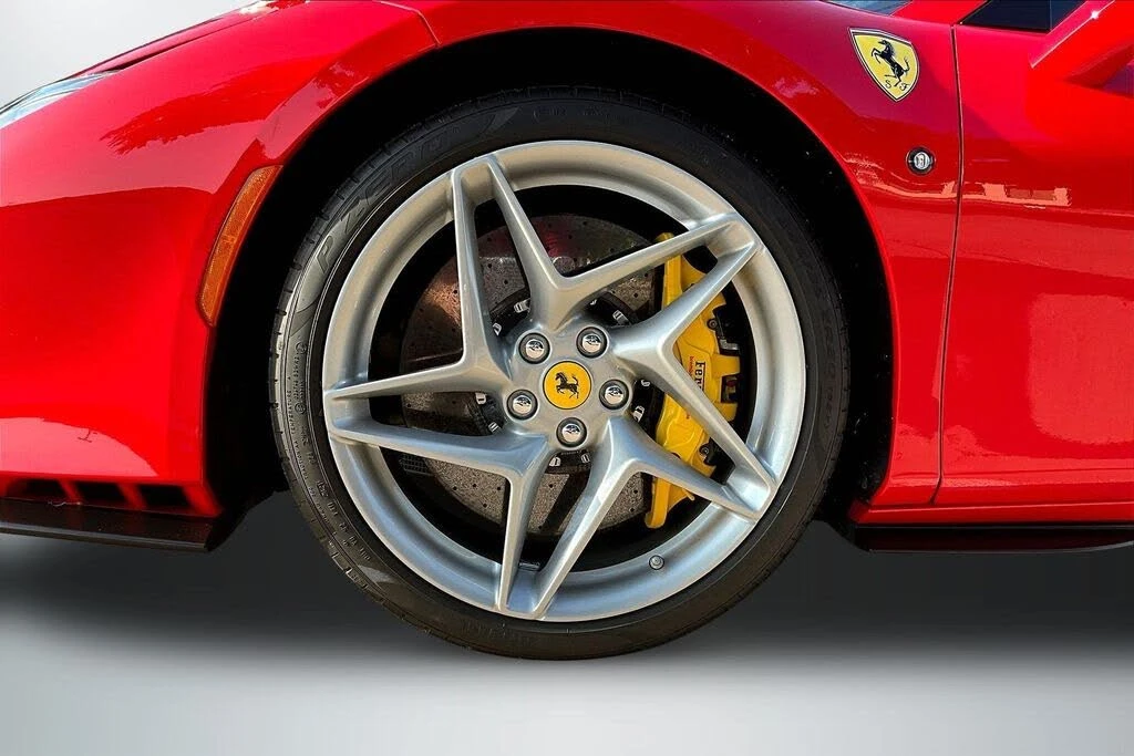 2022 Ferrari F8 Spider - Image 28 of 30