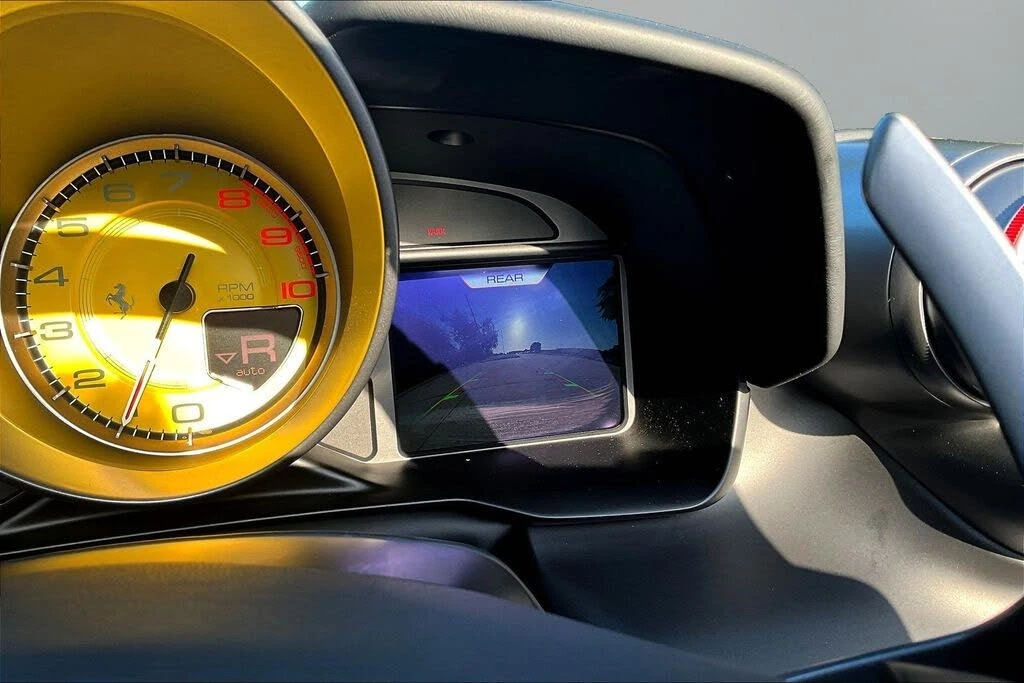 2022 Ferrari F8 Spider - Image 14 of 30