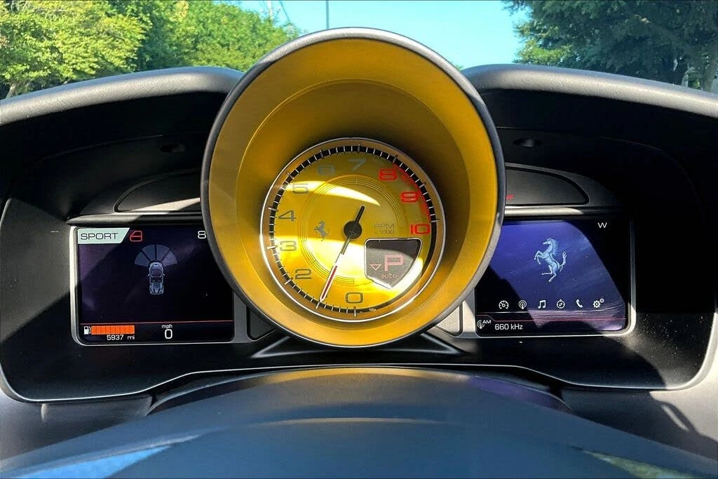 2022 Ferrari F8 Spider - Image 13 of 30
