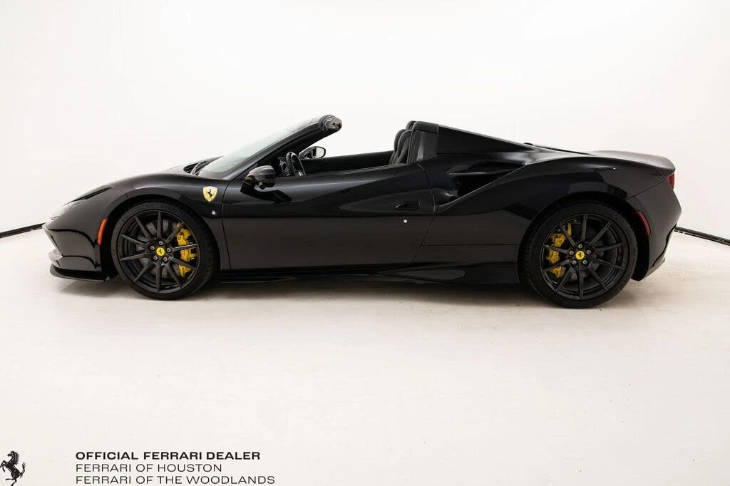 2022 Ferrari F8 Spider - Image 8 of 31