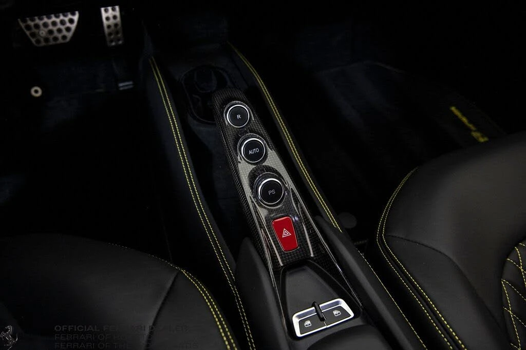 2022 Ferrari F8 Spider - Image 14 of 31