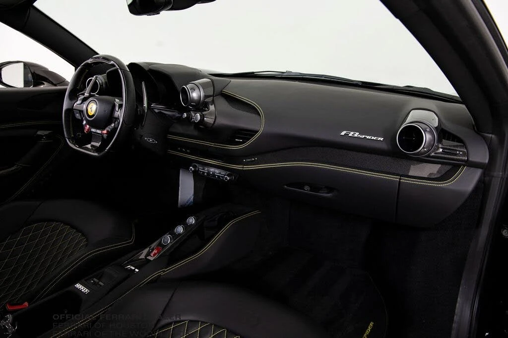 2022 Ferrari F8 Spider - Image 16 of 31
