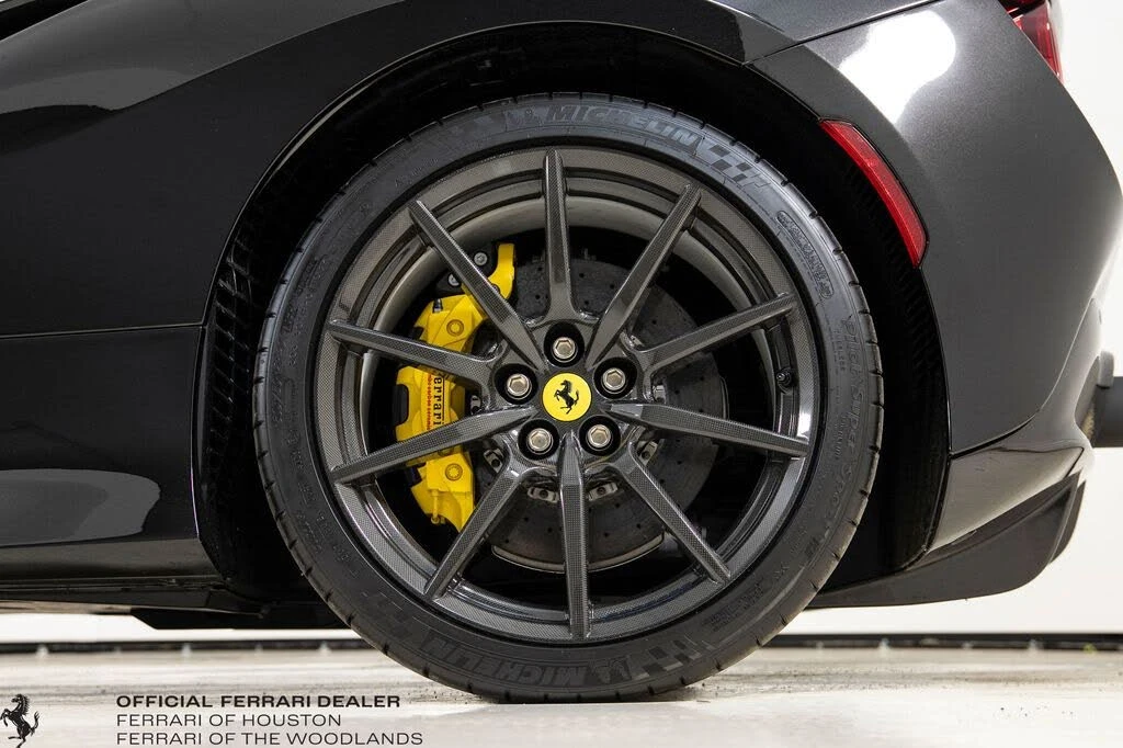 2022 Ferrari F8 Spider - Image 18 of 31