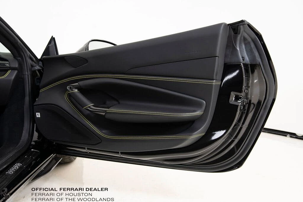 2022 Ferrari F8 Spider - Image 22 of 31