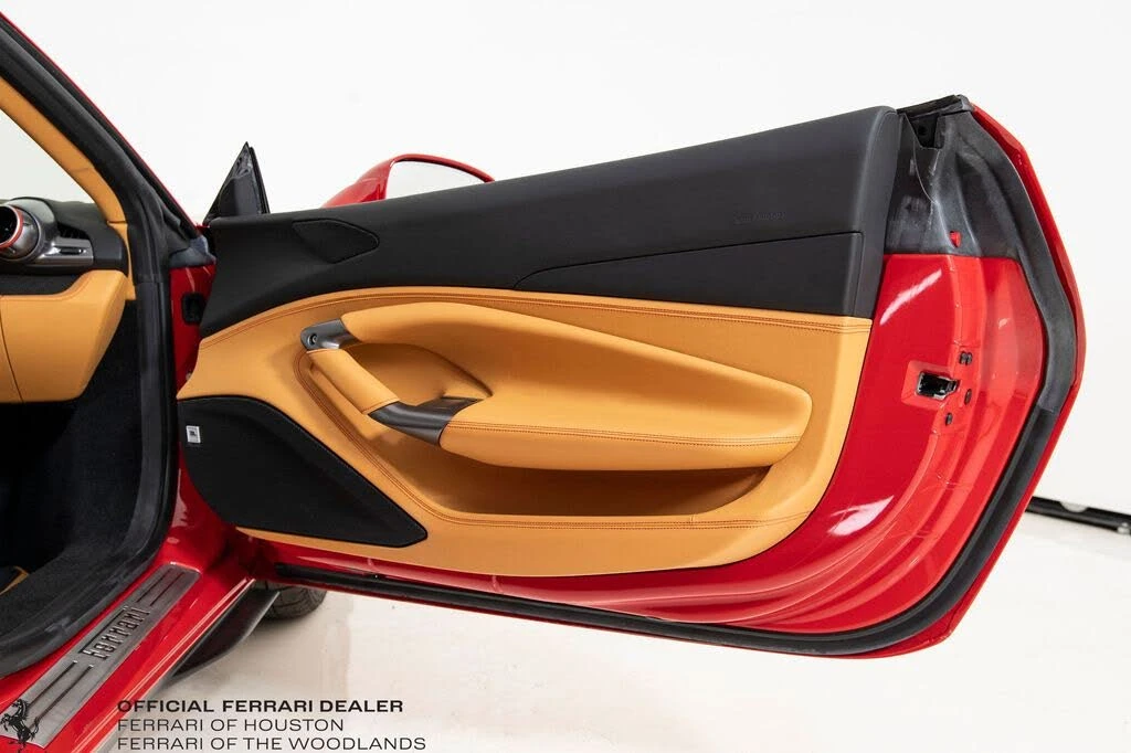 2022 Ferrari F8 Spider - Image 21 of 31