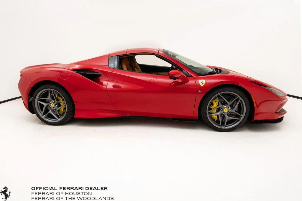 2022 Ferrari F8 Spider - Image 24 of 31