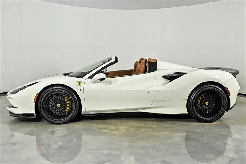 2022 Ferrari F8 Spider - Image 7 of 31