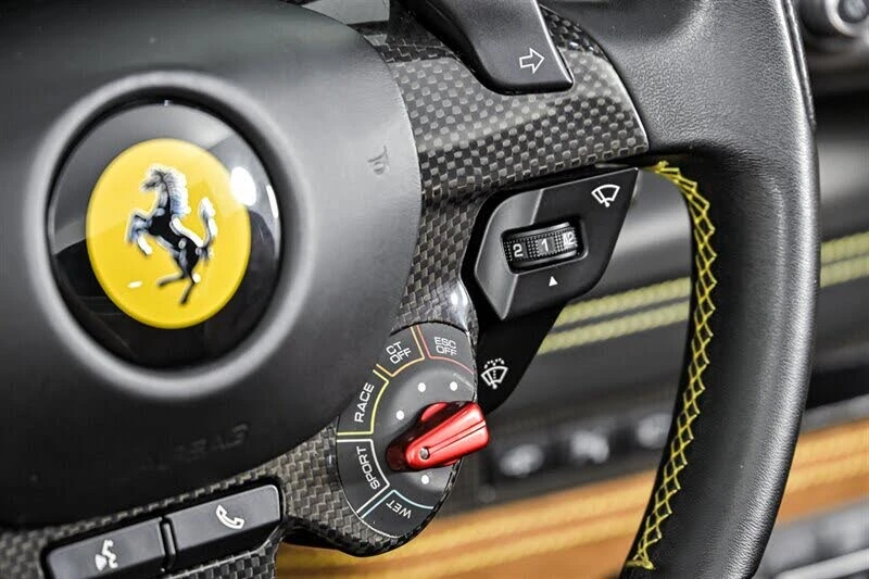 2022 Ferrari F8 Spider - Image 27 of 31