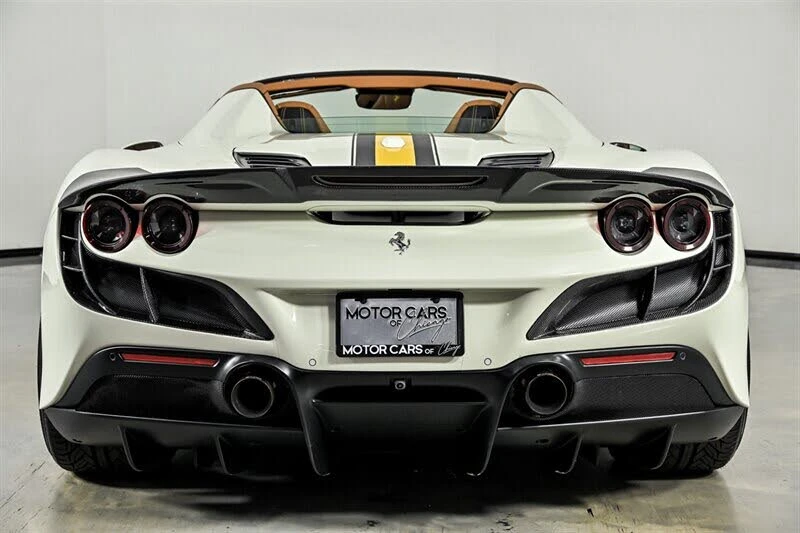 2022 Ferrari F8 Spider - Image 9 of 31