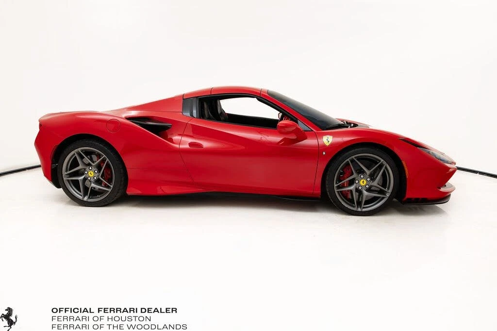 2022 Ferrari F8 Spider - Image 28 of 31