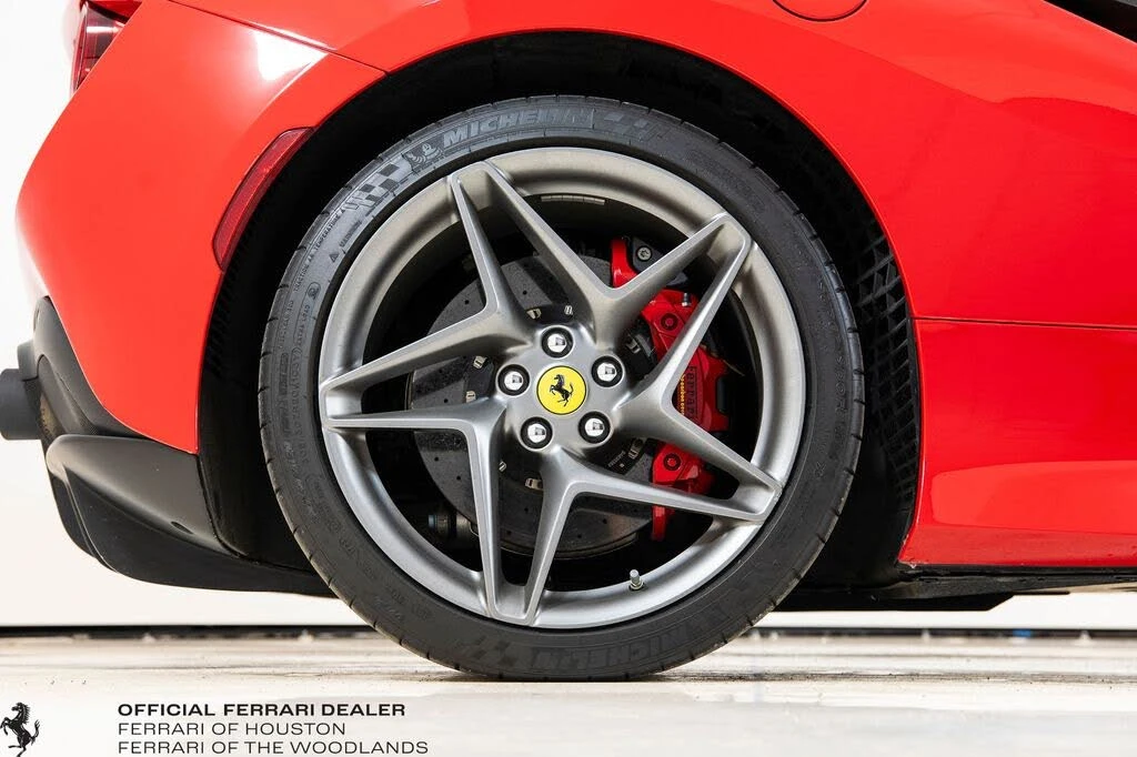 2022 Ferrari F8 Spider - Image 22 of 31