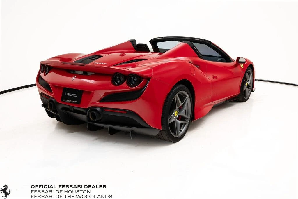 2022 Ferrari F8 Spider - Image 7 of 31