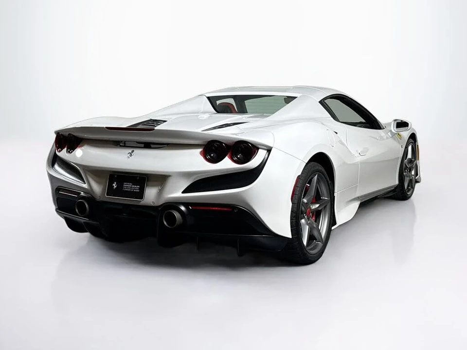 2022 Ferrari F8 Spider - Image 9 of 28