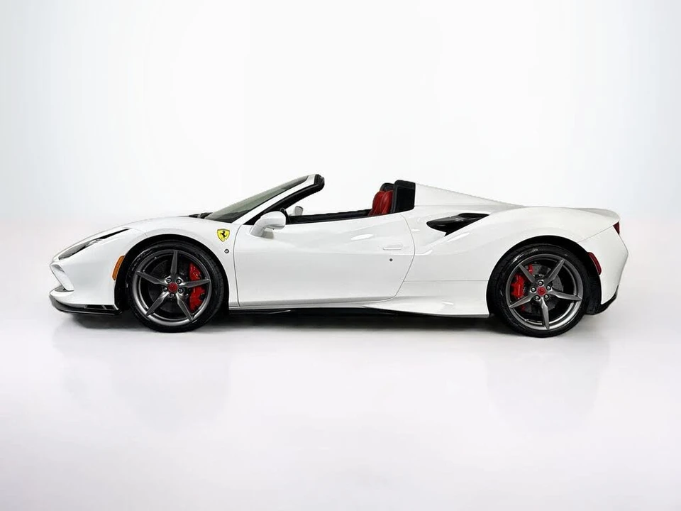 2022 Ferrari F8 Spider - Image 7 of 28