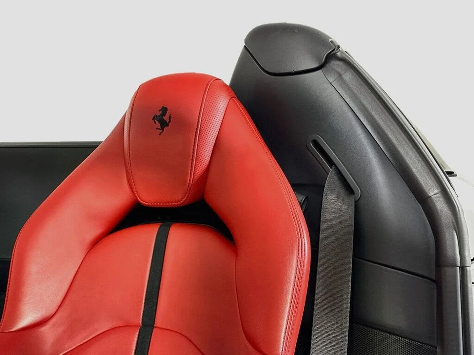 2022 Ferrari F8 Spider - Image 19 of 28